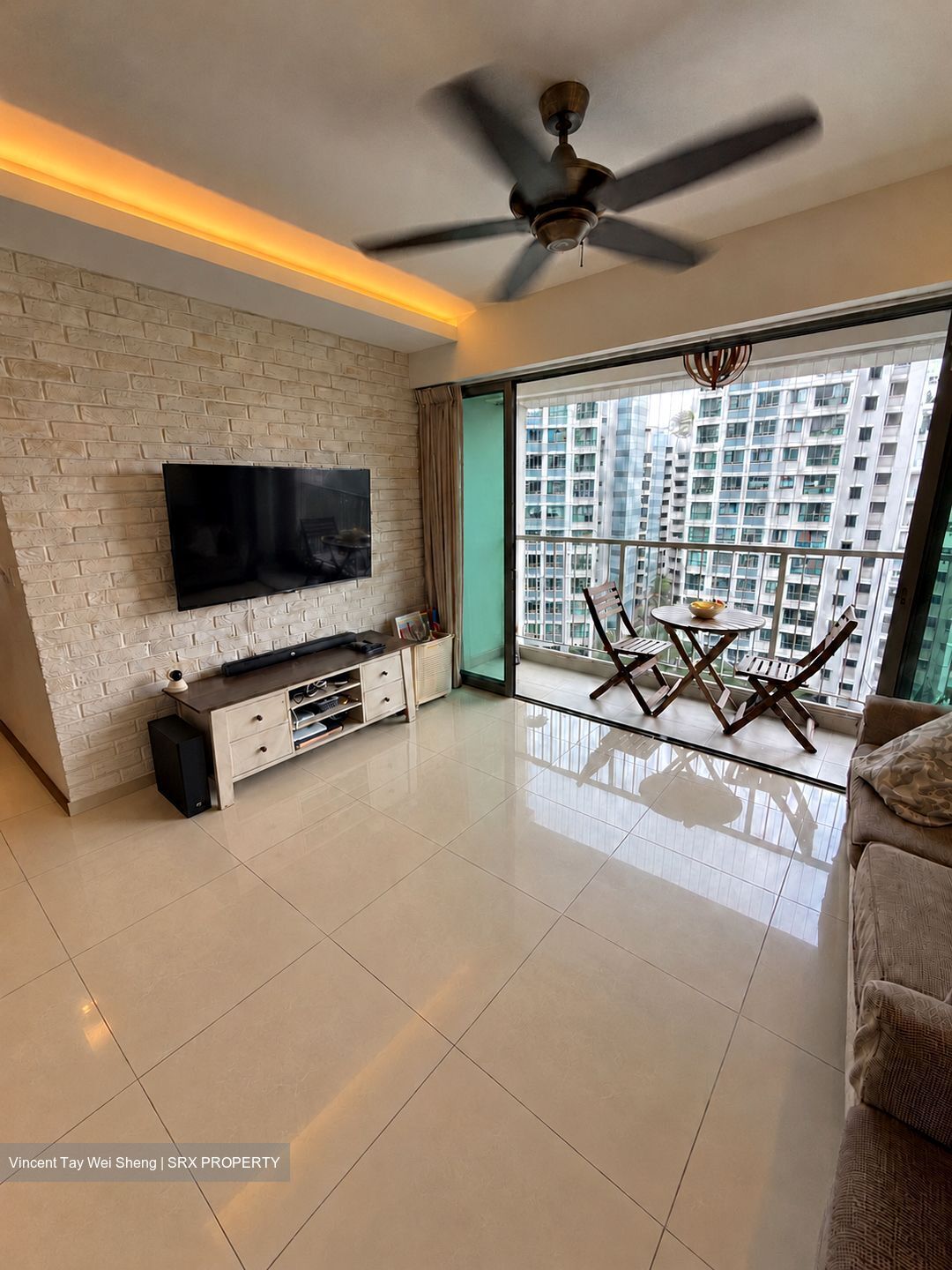 Blk 677C Waterway Brooks (Punggol), HDB 5 Rooms #635915641